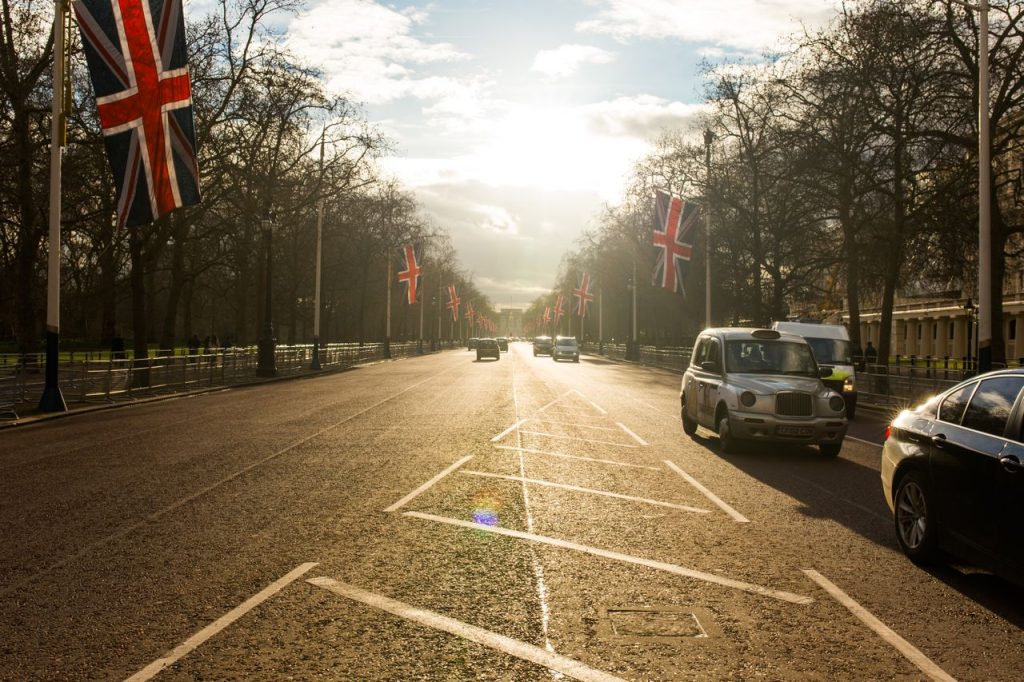 provisional driving licence how much is a provisional license uk
